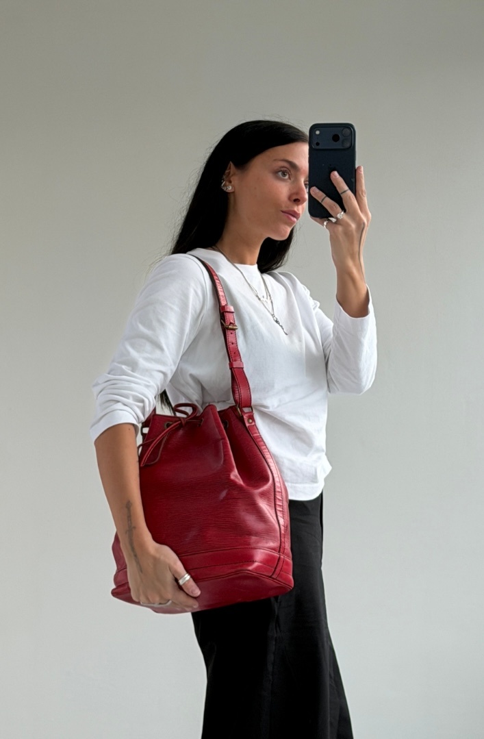 RR ARCHIVE Louis Vuitton Epi Noé Bag