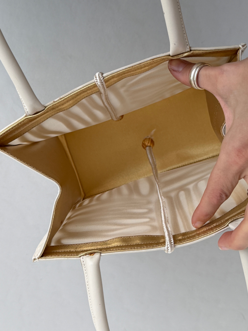 RR ARCHIVE Salvatore Ferragamo Mesh Handbag