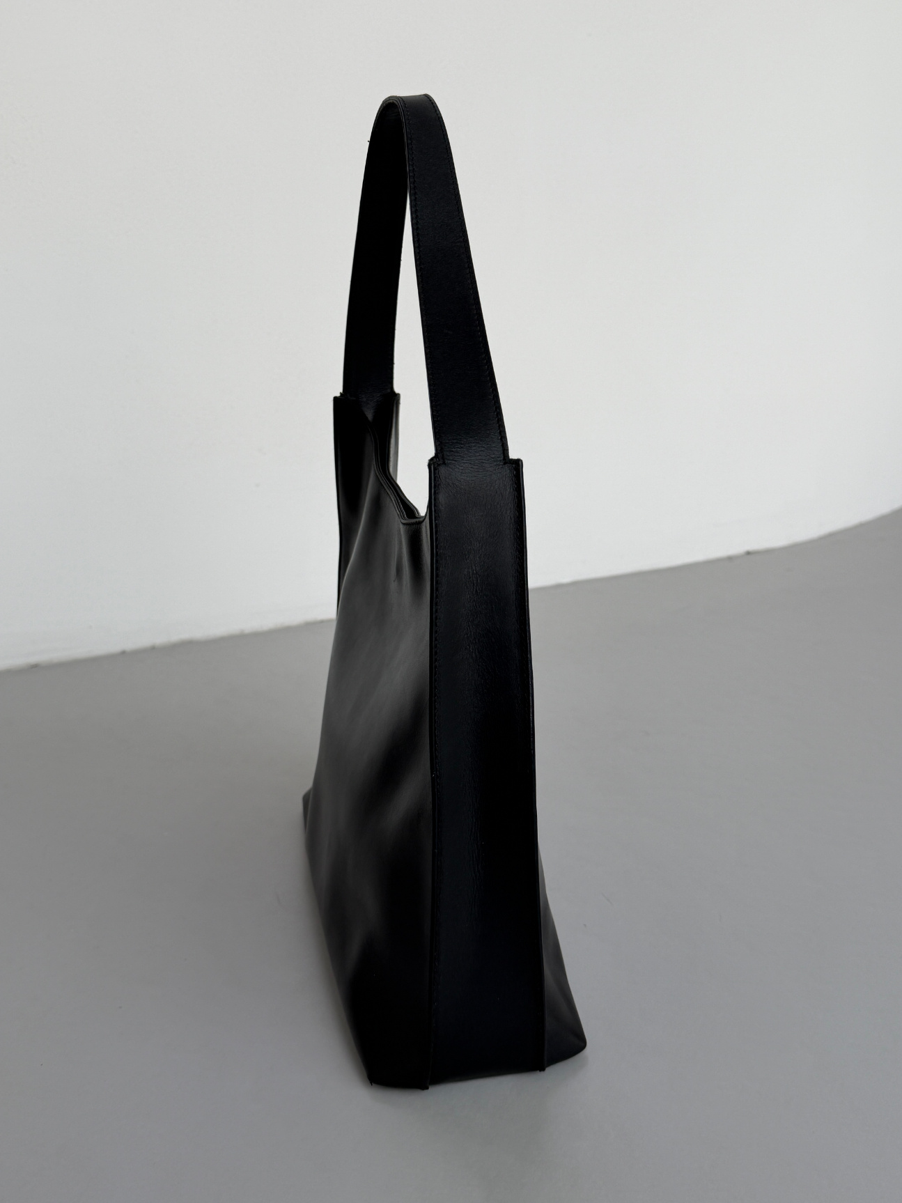 RR ARCHIVE Gucci Lock Leather Bag