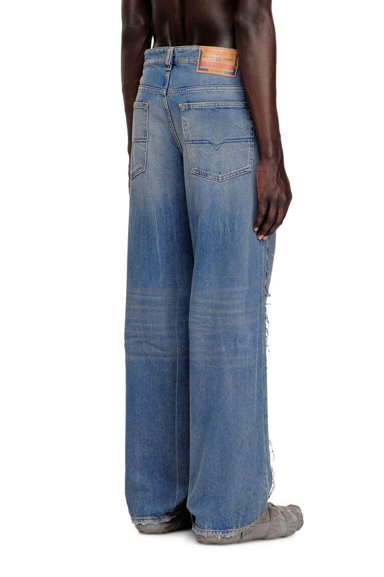 Diesel Men 2001 D-Macro Destroyed Jeans