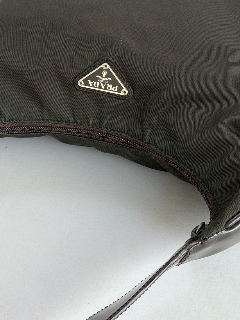 RR ARCHIVE Prada Leather Handle Nylon Bag