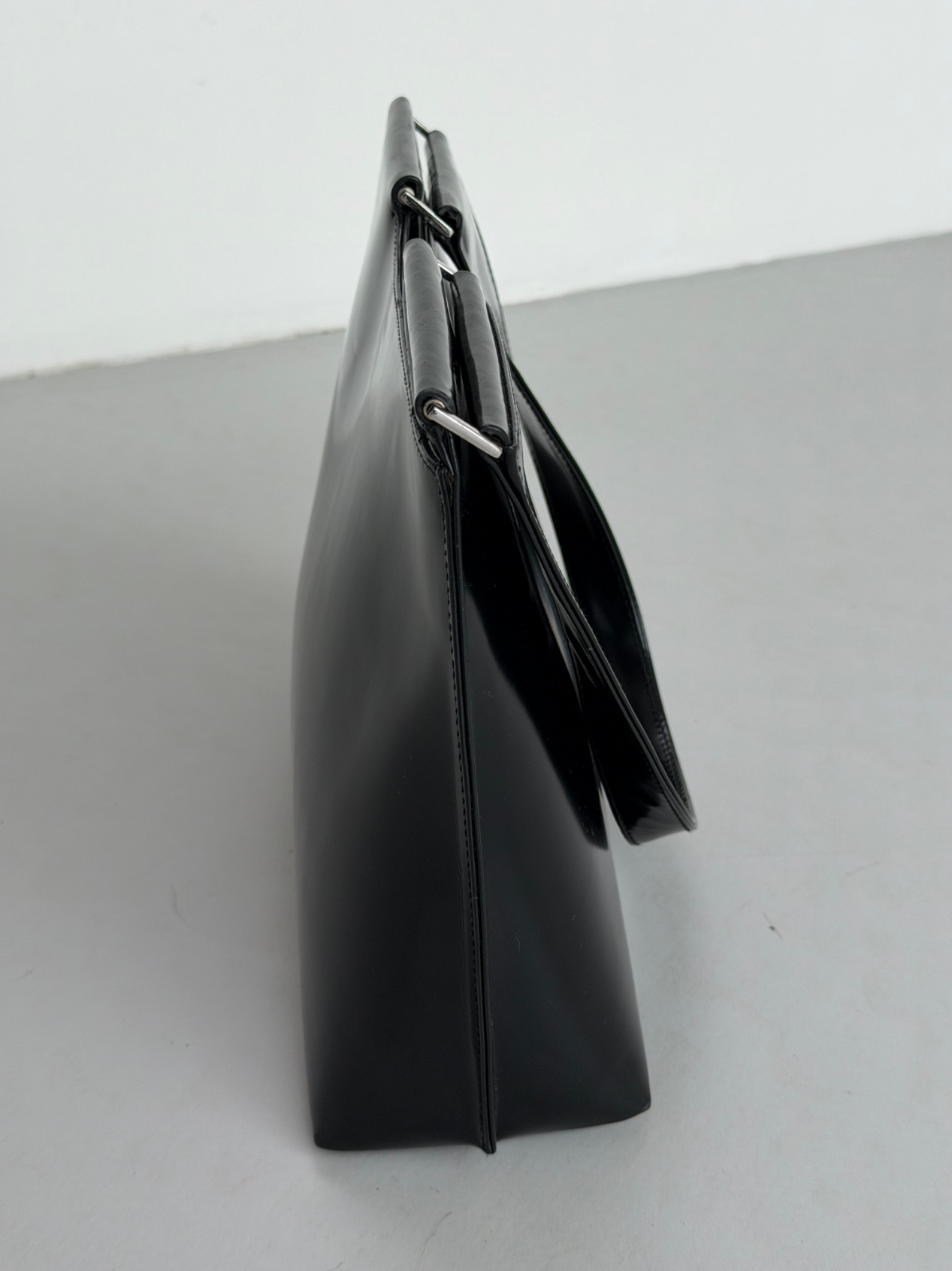 RR ARCHIVE Gucci Pantent Leather Handbag