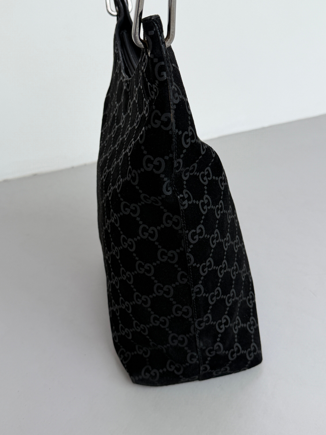 RR ARCHIVE Gucci GG Bamboo Suede Handbag