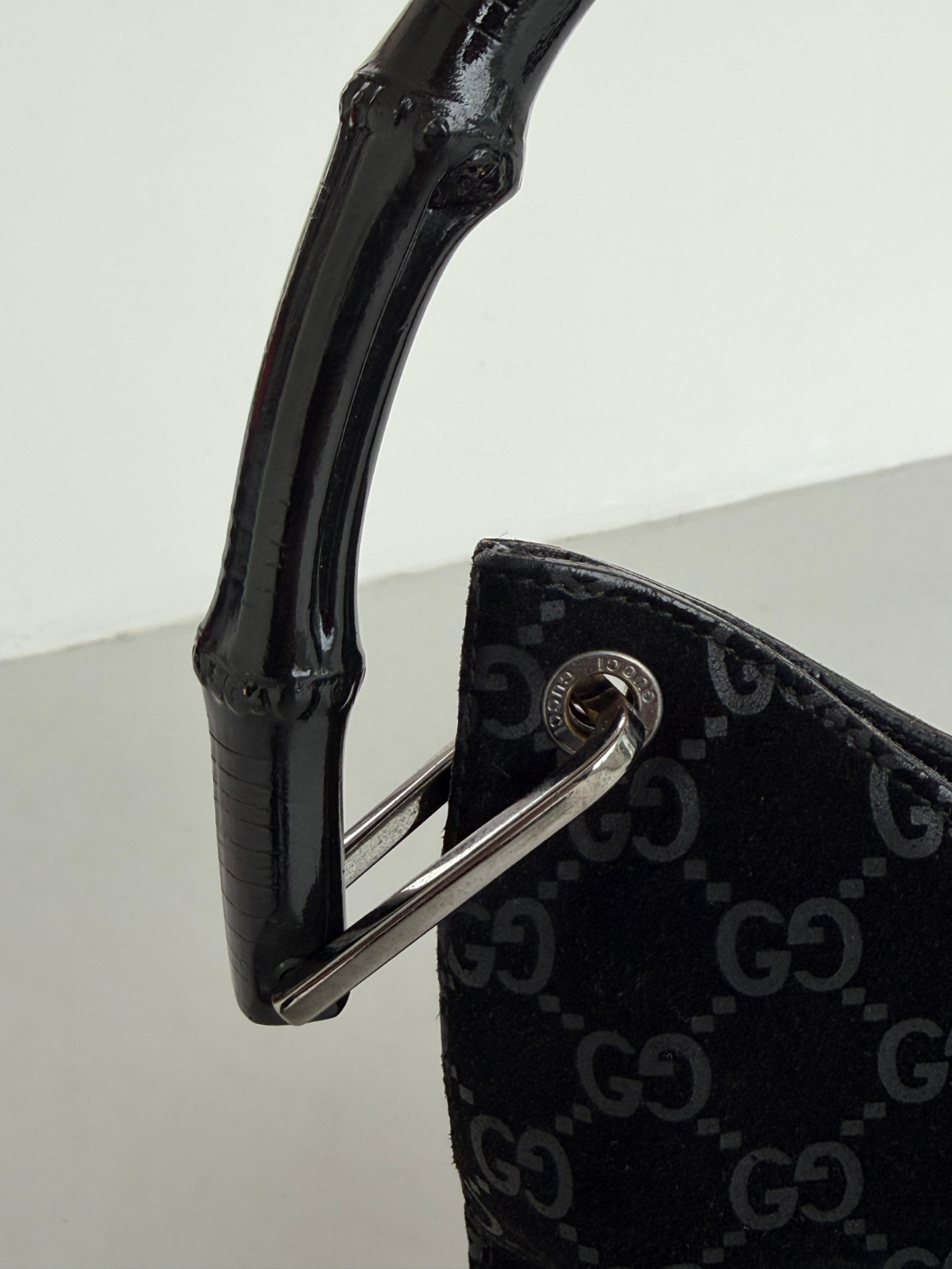RR ARCHIVE Gucci GG Bamboo Suede Handbag