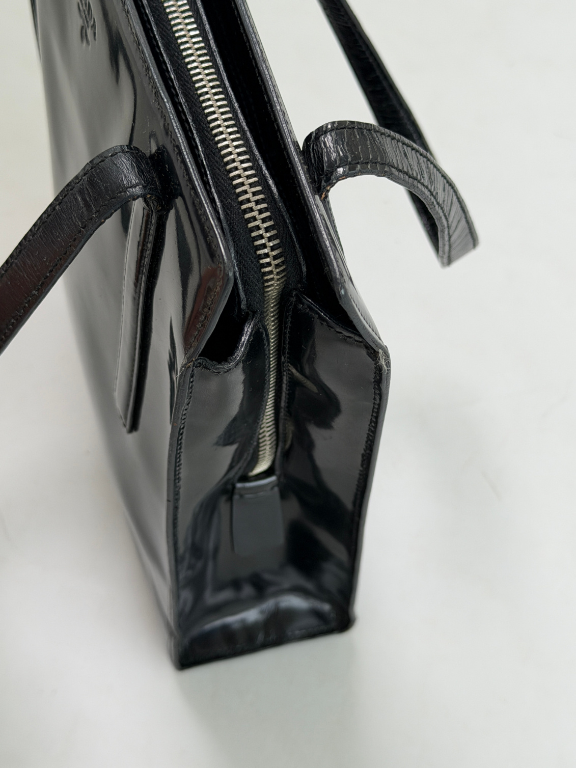 RR ARCHIVE Prada Patent Leather Handbag