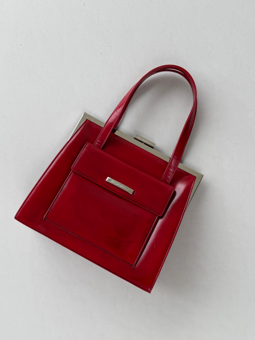 RR ARCHIVE Yves Saint Laurent Leather Handbag