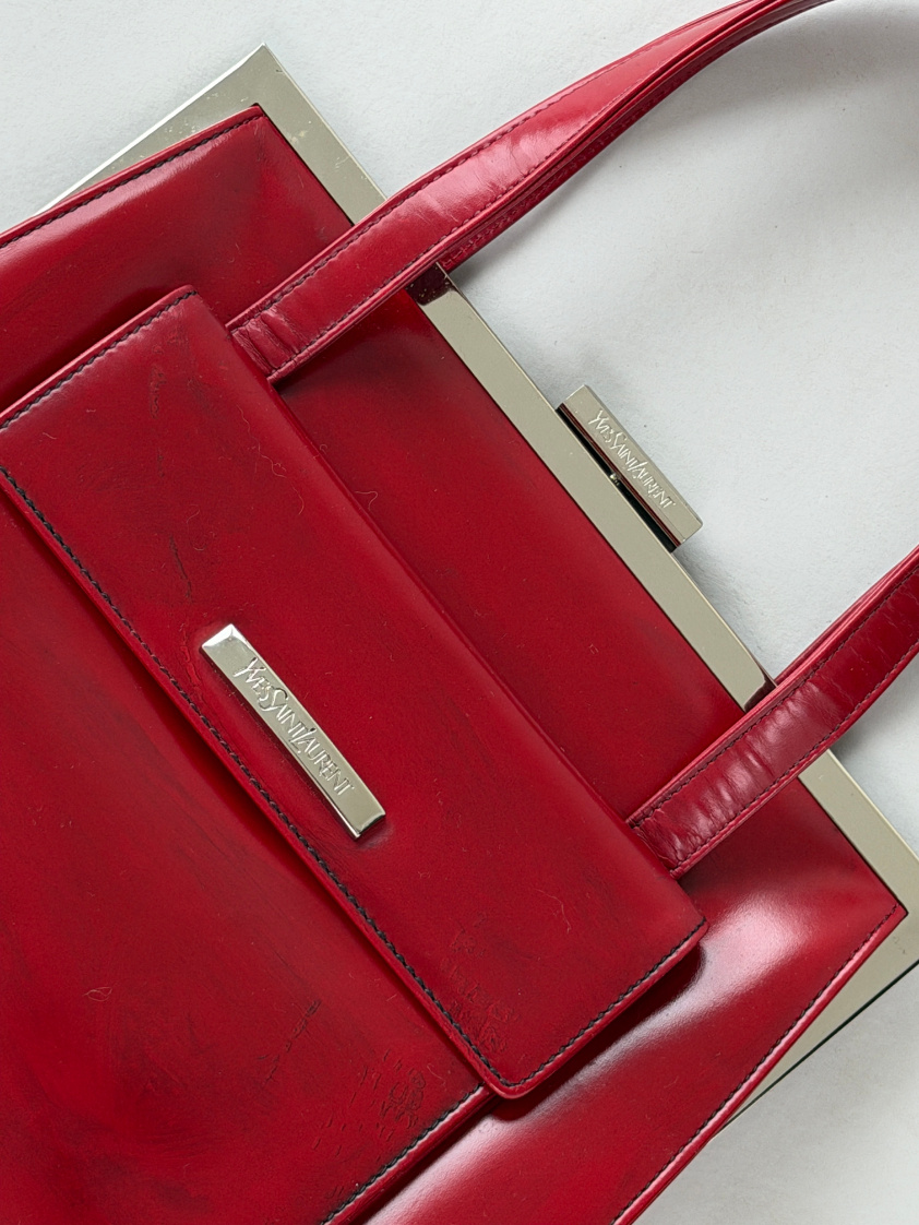 RR ARCHIVE Yves Saint Laurent Leather Handbag