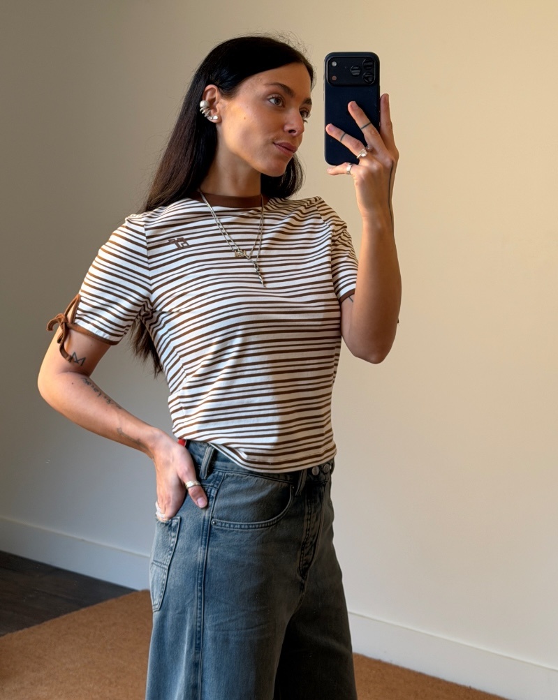 Baum Und Pferdgarten Janet T-shirt