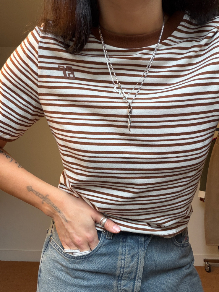 Baum Und Pferdgarten Janet T-shirt