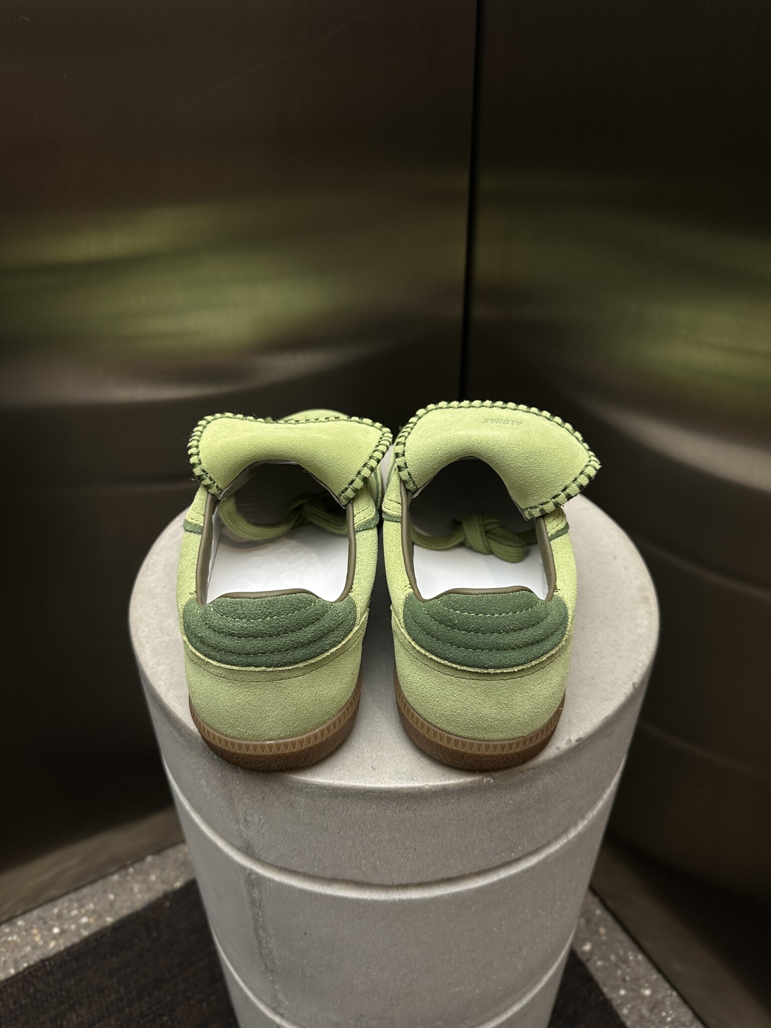 Alohas Club Suede Leather Sneaekers