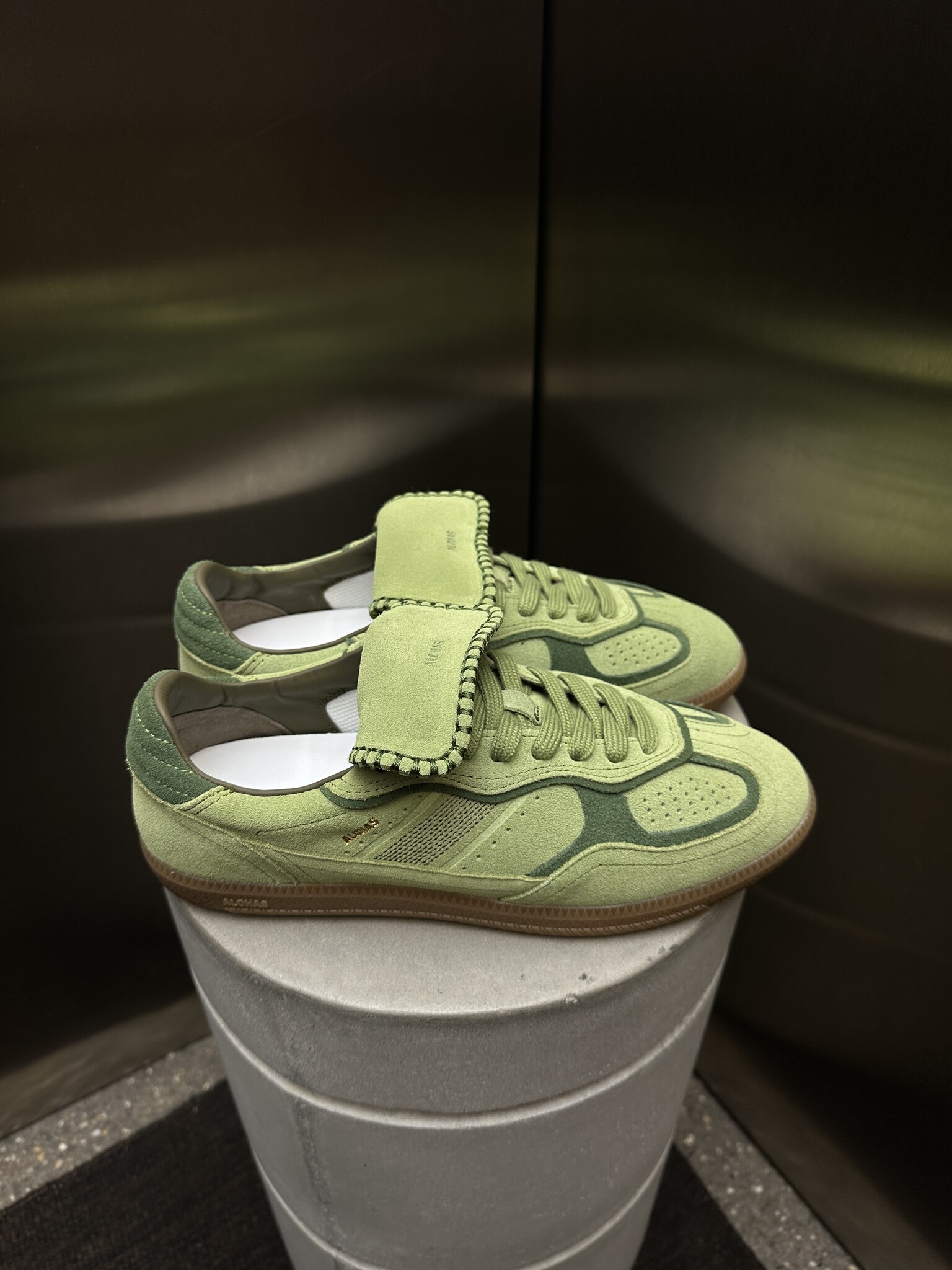 Alohas Club Suede Leather Sneaekers