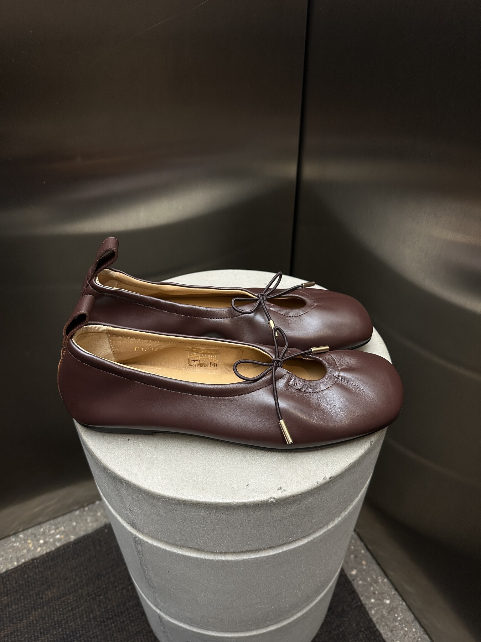 Alohas Rosalind Leather Ballet Flats