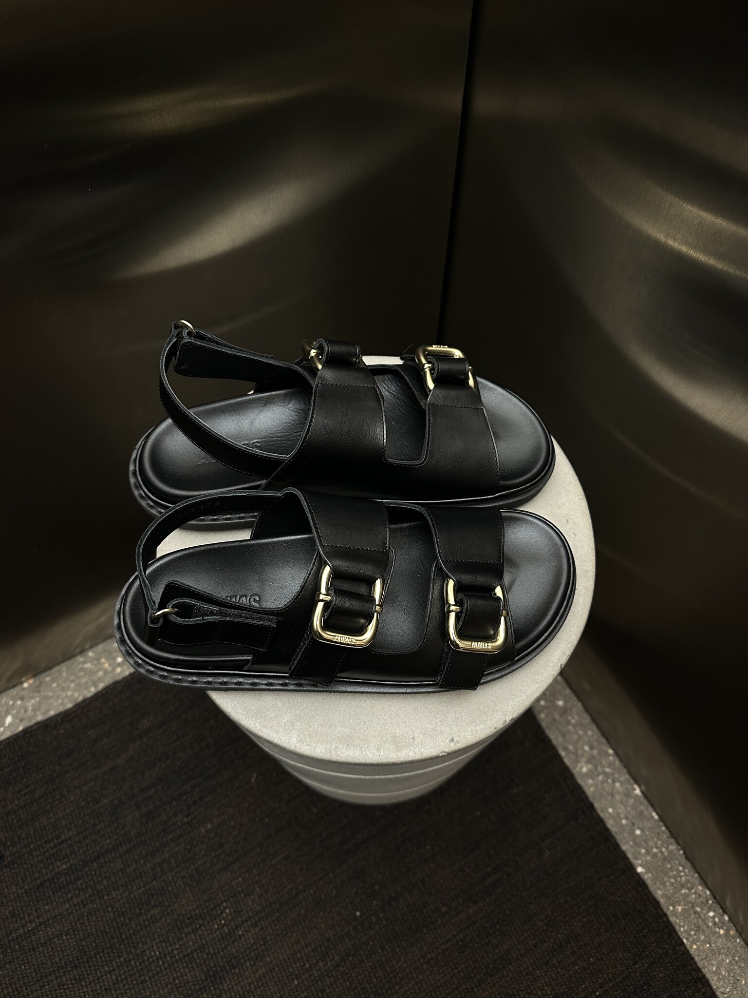 Alohas Harper Leather Sandals