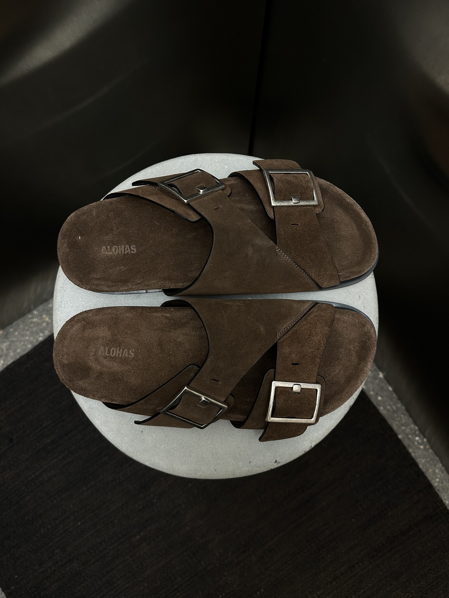 Alohas Alba Suede Leather Sandals