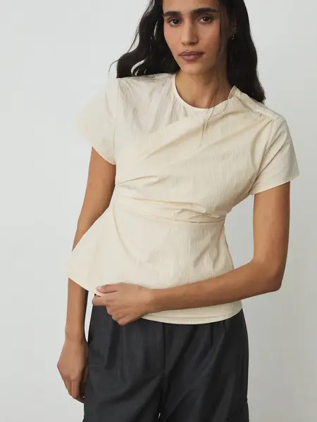 Laagam Raven Asymmetric Blouse