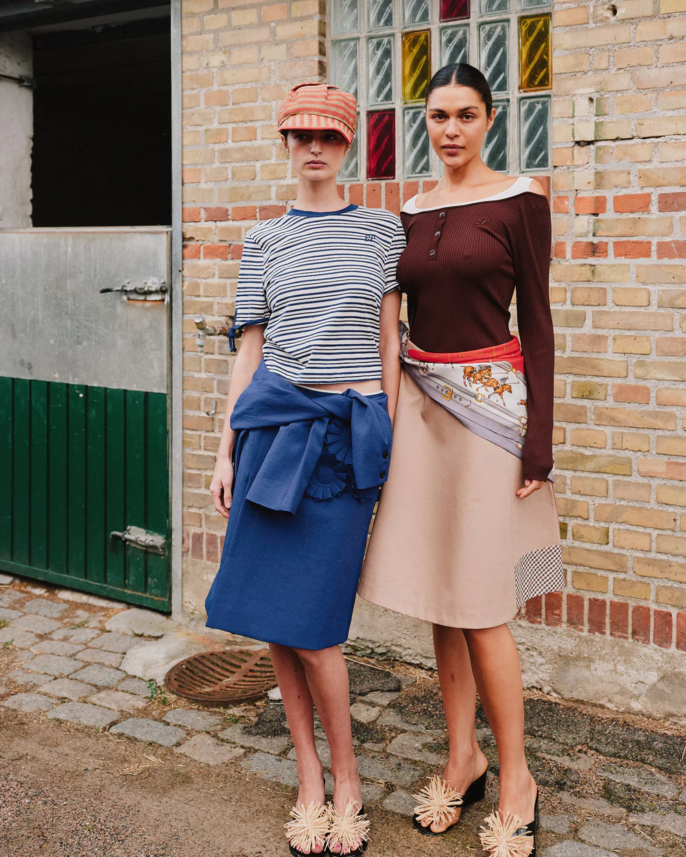 Baum Und Pferdgarten Janet T-Shirt