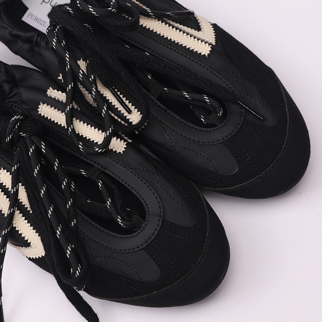 Puraai Lizard Sneakers