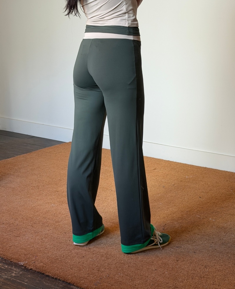 Résumé Asher Sports Trousers