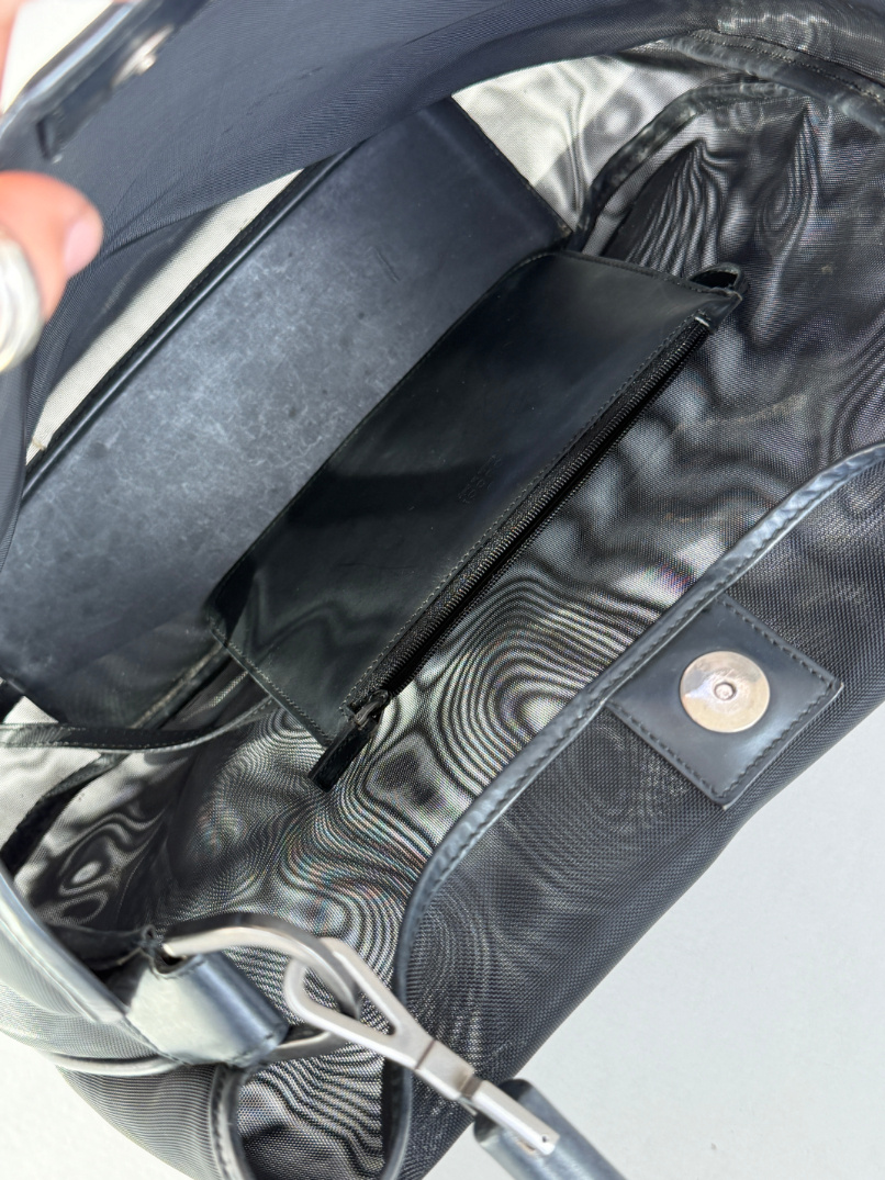 RR ARCHIVE Gucci Mesh Bamboo Maxi Bag