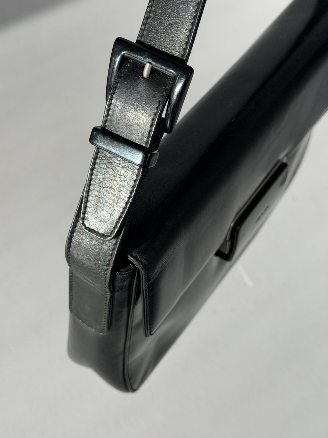 RR ARCHIVE Prada Militare Leather Hand Bag