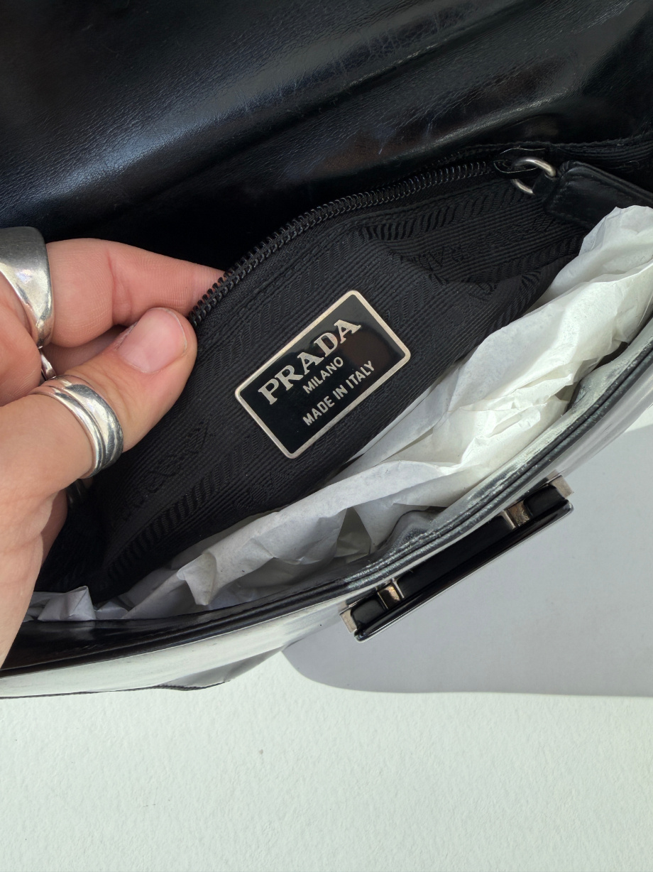 RR ARCHIVE Prada Militare Leather Hand Bag