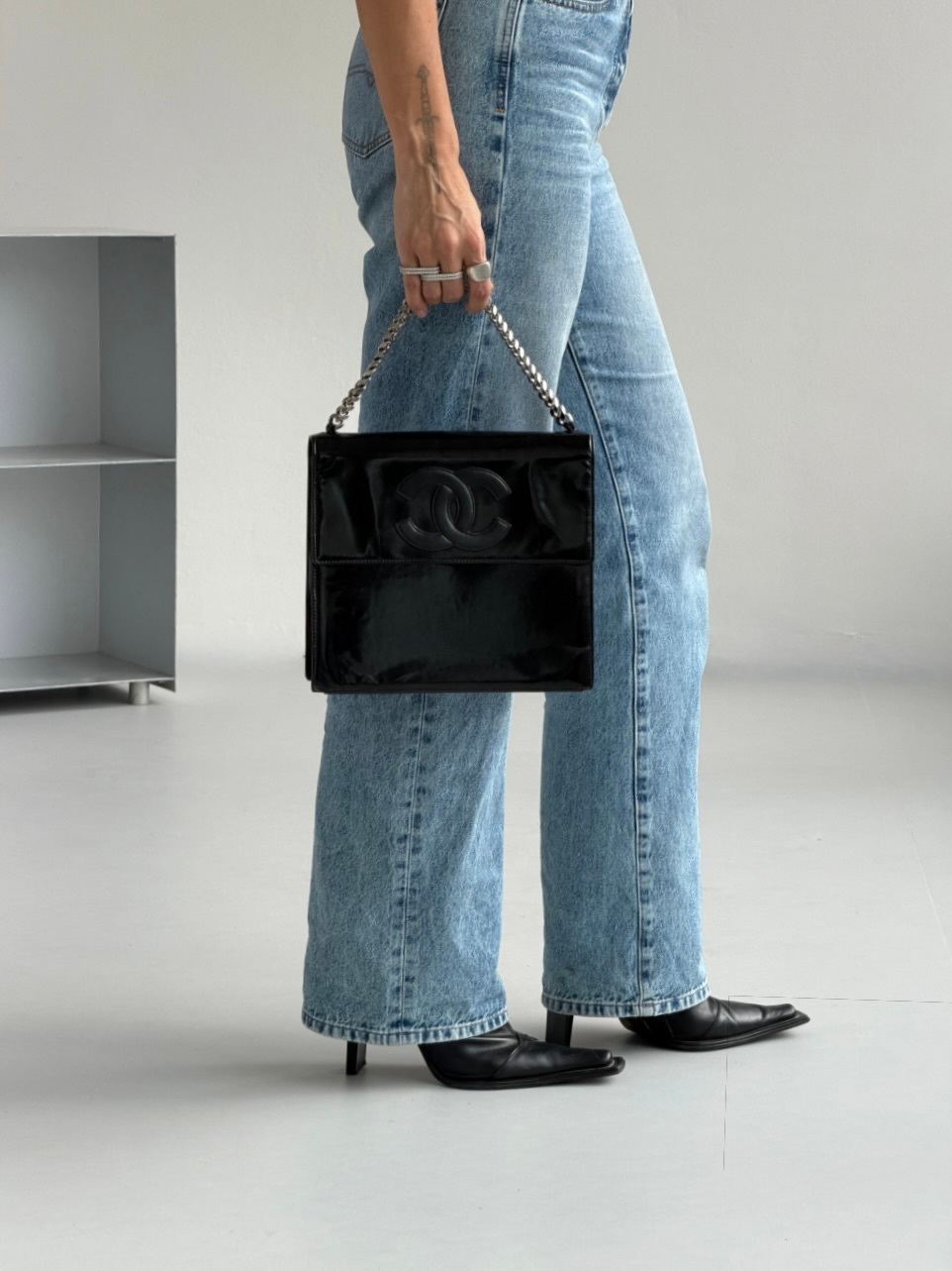 RR ARCHIVE Chanel Mark Chain Patent Leather Handbag