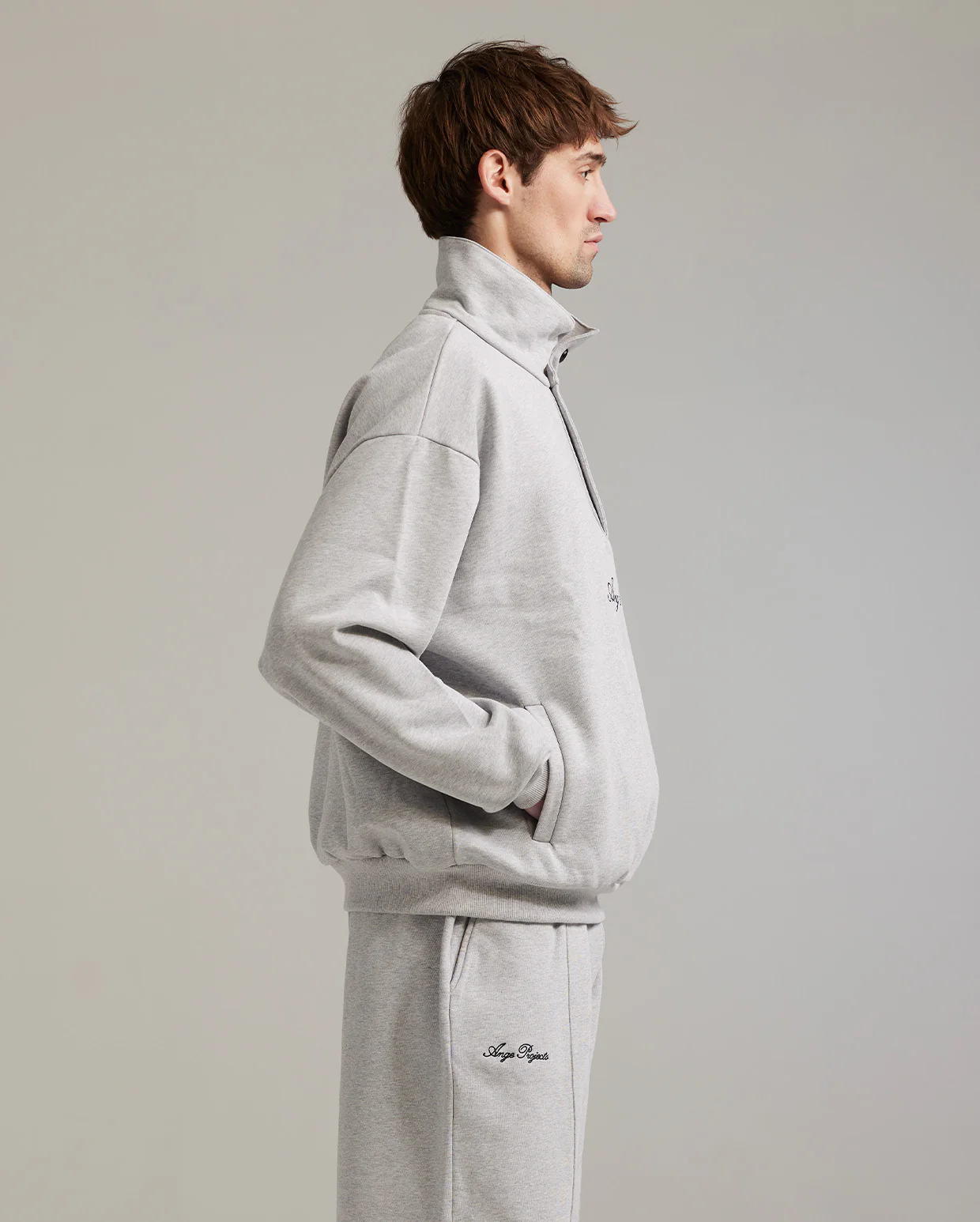 ANGE PROJECTS Button Script Rollneck