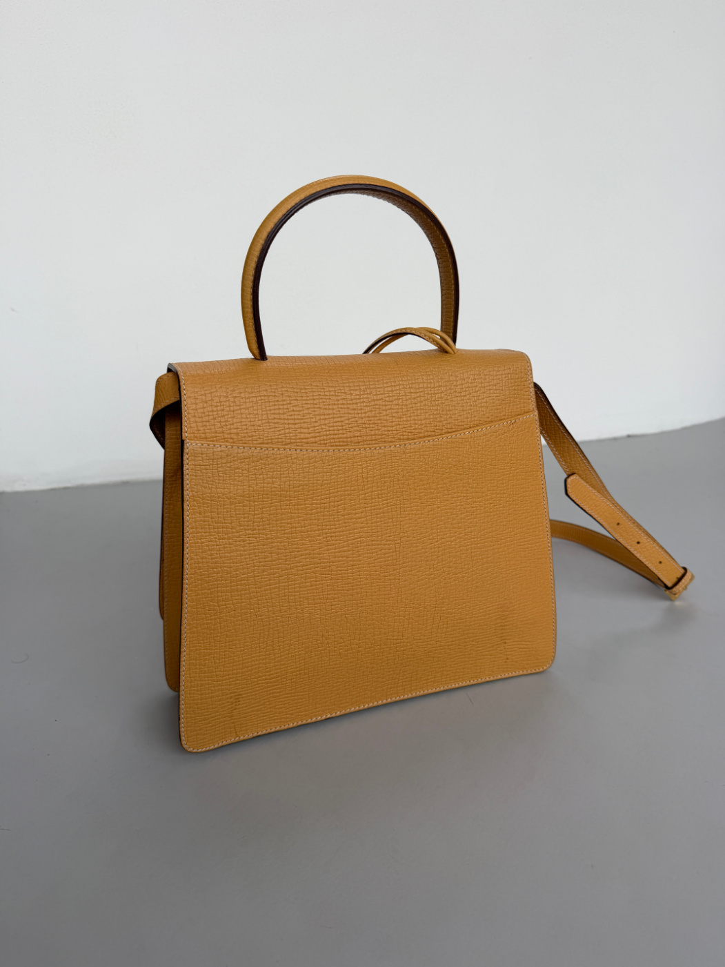 RR ARCHIVE Loewe Barcelona Maxi Bag