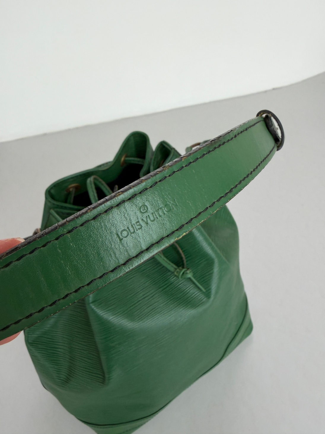 RR ARCHIVE Louis Vuitton Epi Noé Bag