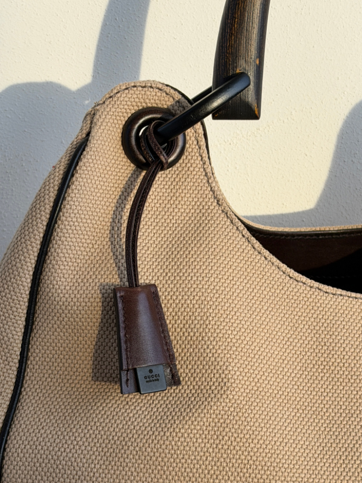 RR ARCHIVE Gucci Wood Handle Canvas Bag