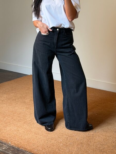 Icon Denim Kendall Jeans