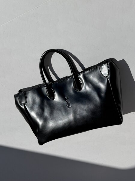 RR ARCHIVE Yves Saint Laurent Patent Leather Tote