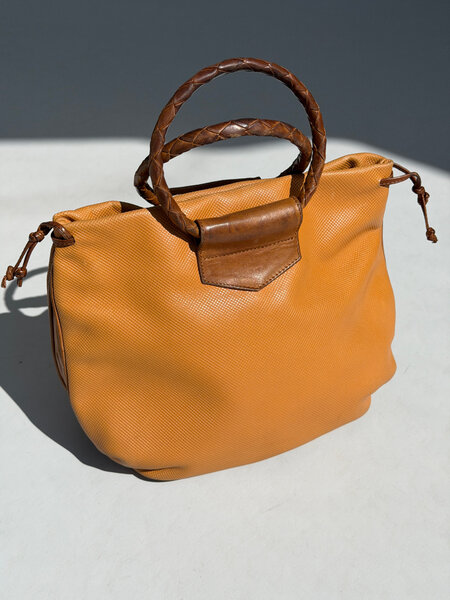 RR ARCHIVE Bottega Veneta Leather Braided Handle Bag