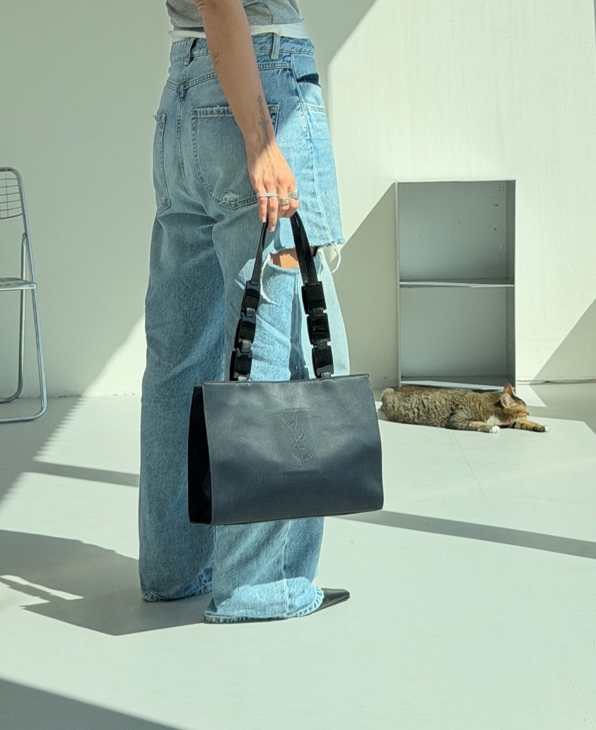 RR ARCHIVE Yves Saint Laurent Satin Logo Shoulder Bag