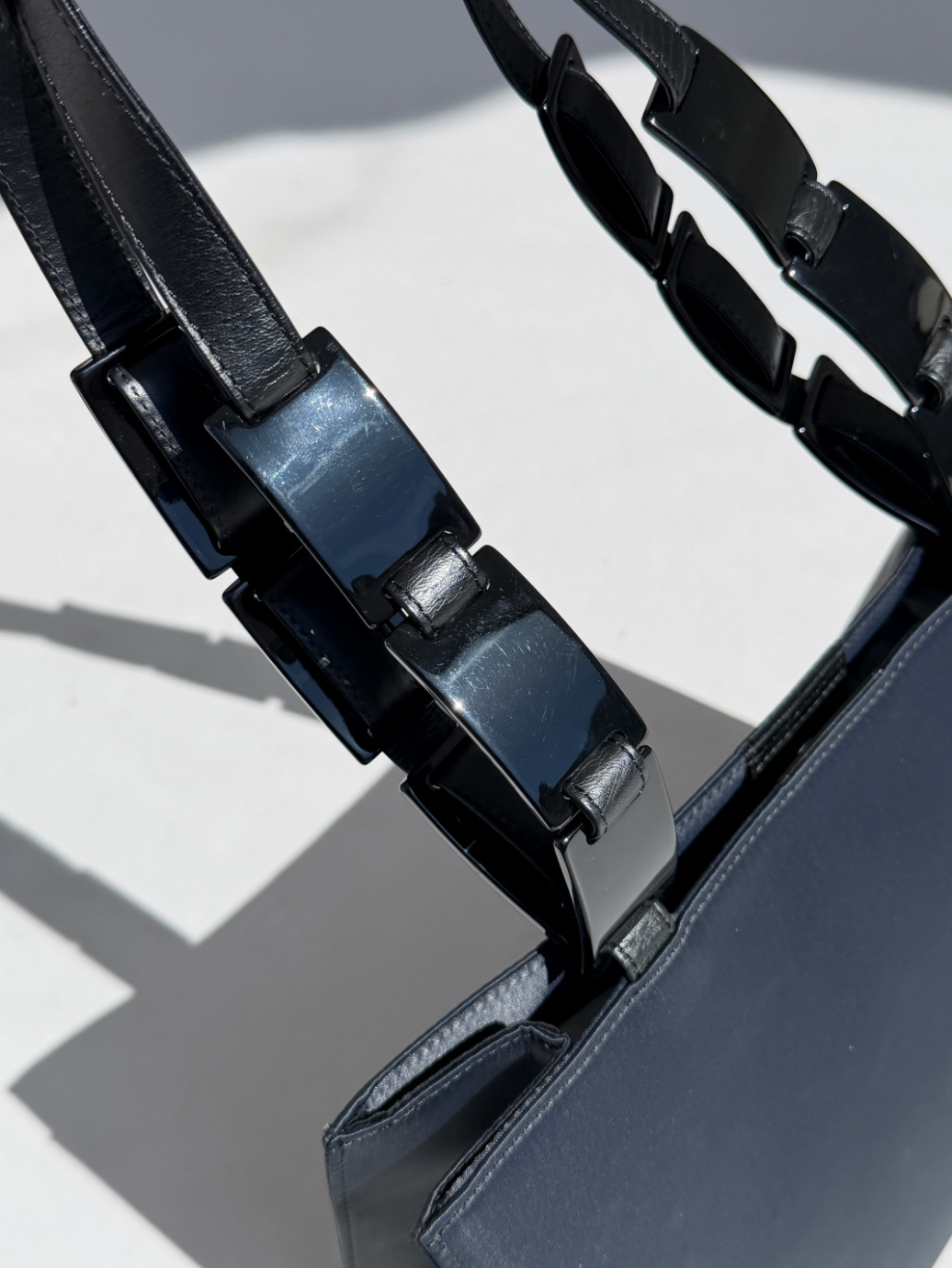 RR ARCHIVE Yves Saint Laurent Satin Logo Shoulder Bag