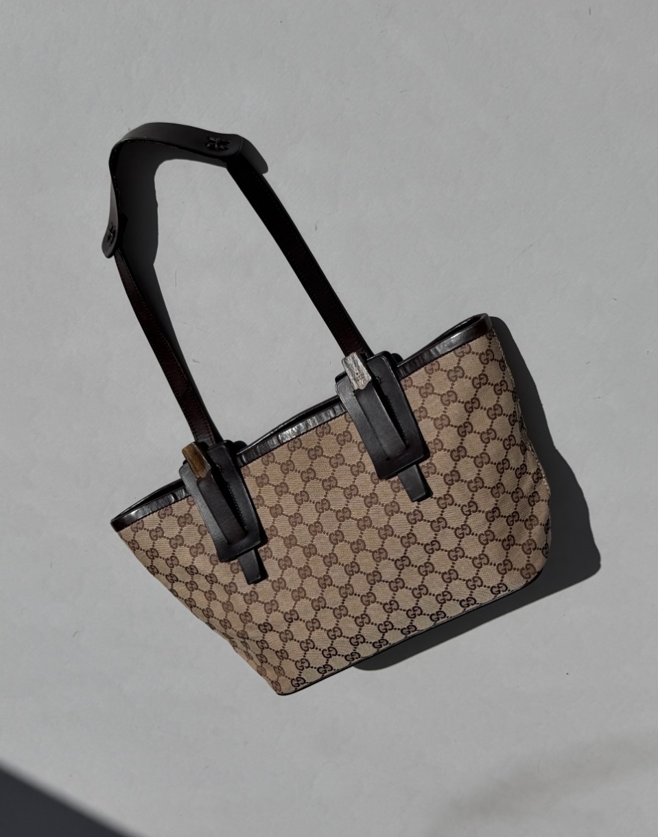 RR ARCHIVE Gucci GG Canvas & Leather Shoulder Bag