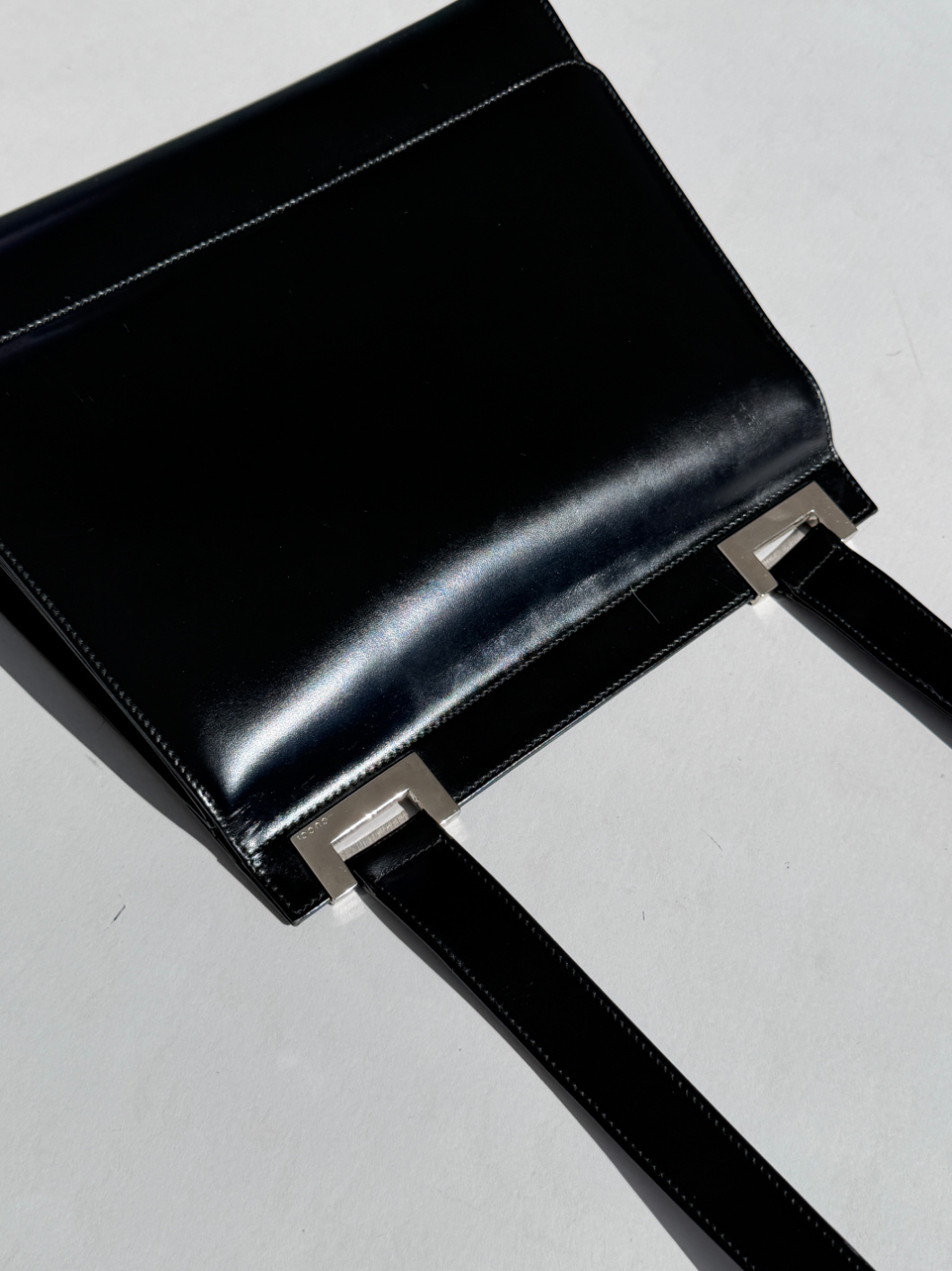 RR ARCHIVE Gucci Leather Flap Shoulder Bag