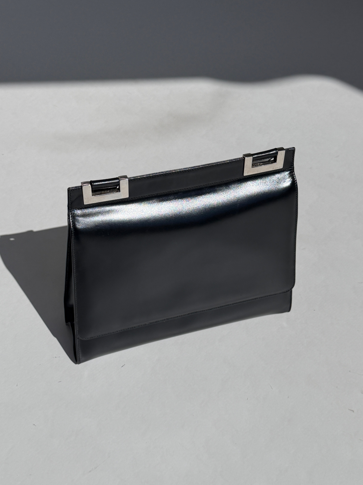 RR ARCHIVE Gucci Leather Flap Shoulder Bag