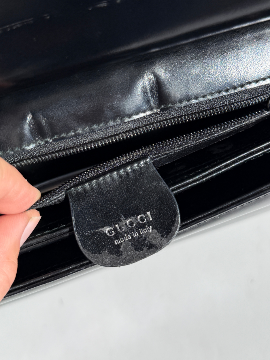 RR ARCHIVE Gucci Leather Flap Shoulder Bag