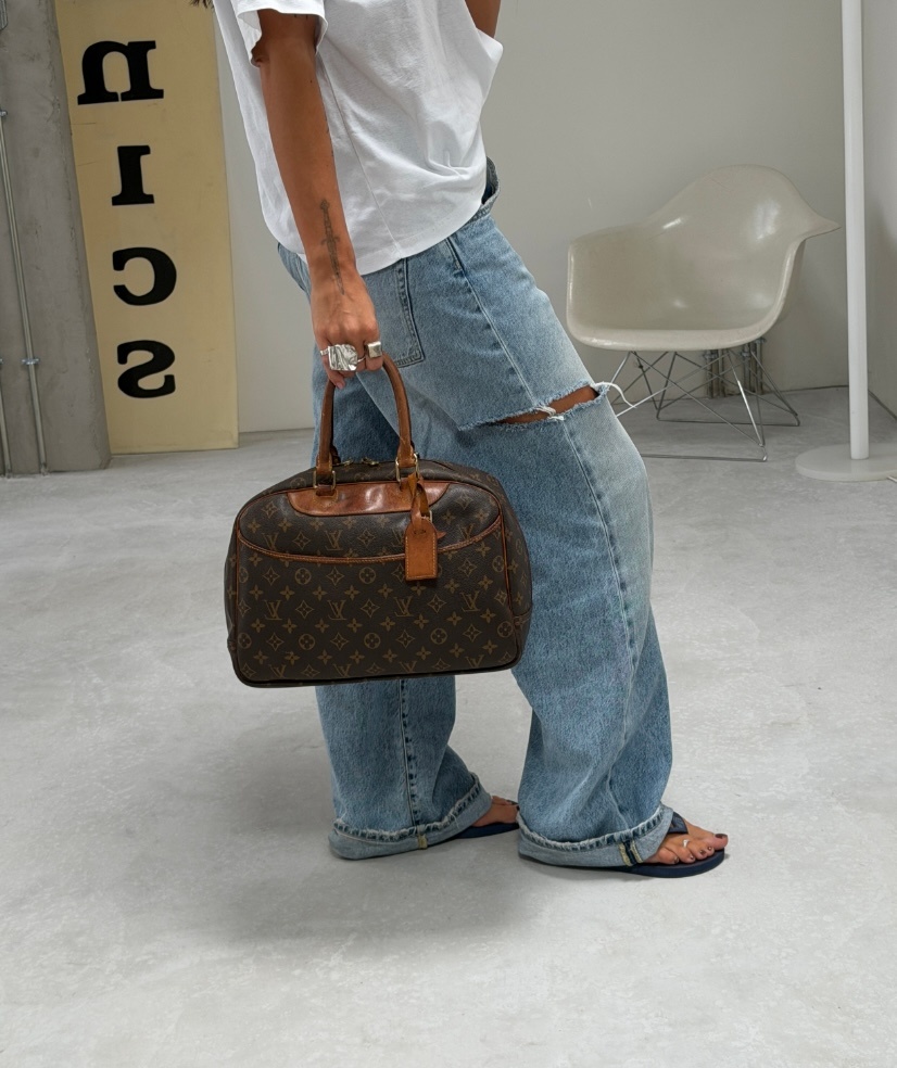 RR ARCHIVE Louis Vuitton Monogram Deauville Bag