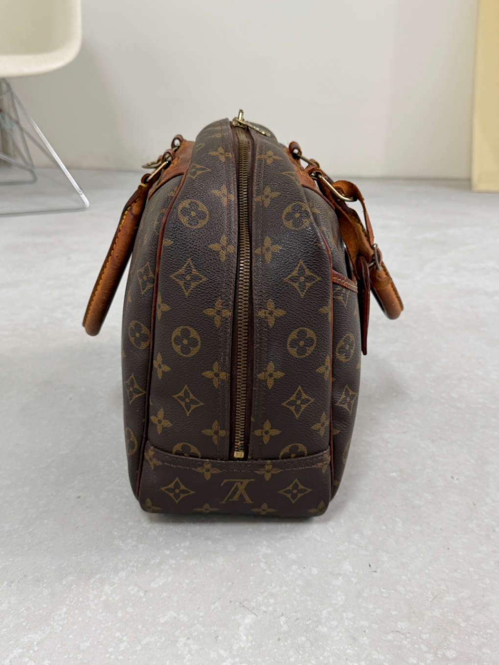 RR ARCHIVE Louis Vuitton Monogram Deauville Bag