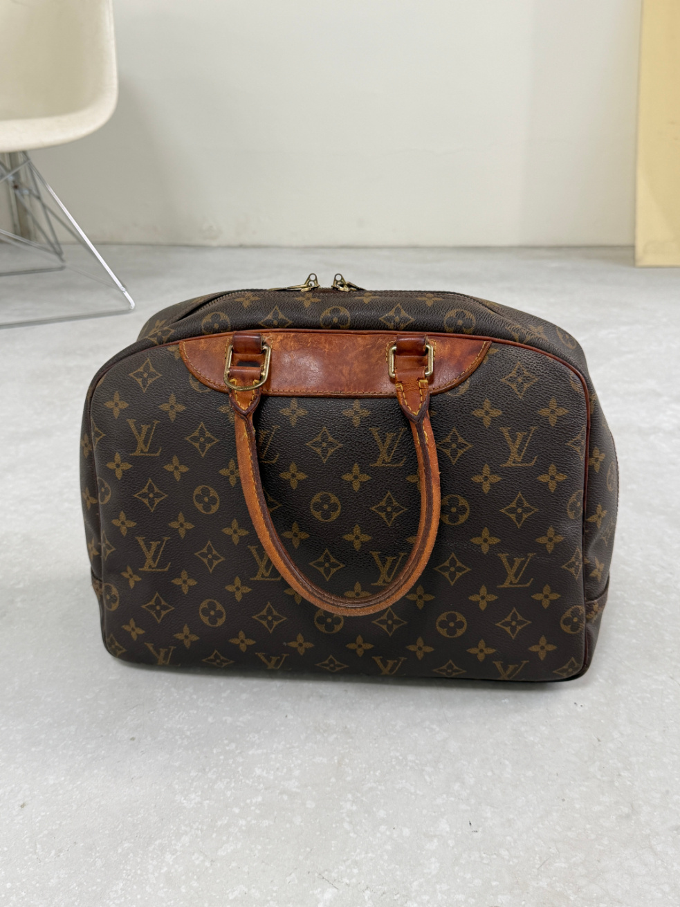 RR ARCHIVE Louis Vuitton Monogram Deauville Bag