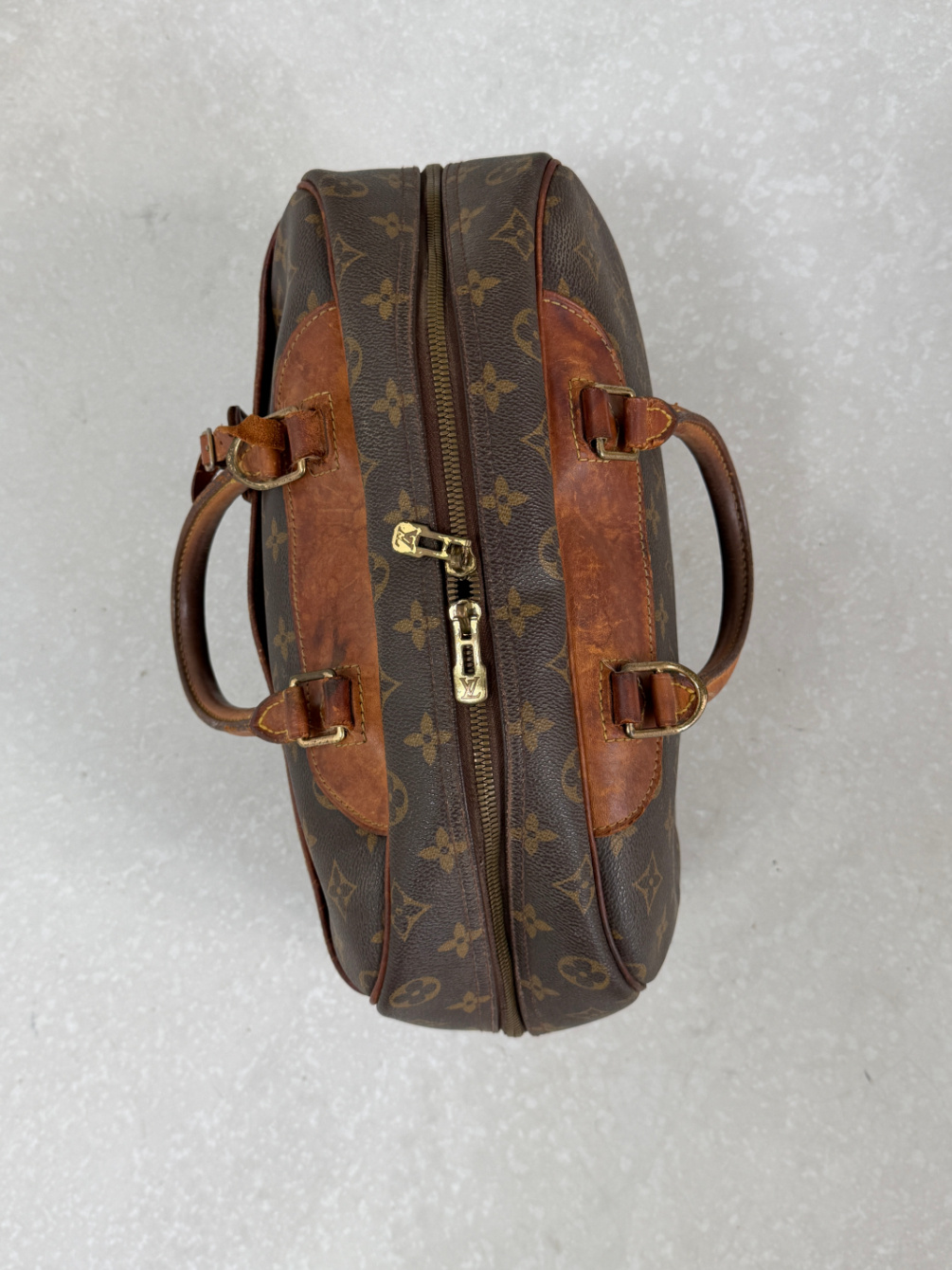 RR ARCHIVE Louis Vuitton Monogram Deauville Bag