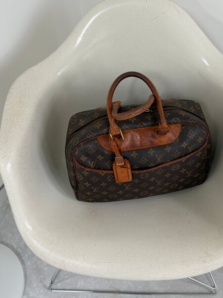 RR ARCHIVE Louis Vuitton Monogram Deauville Bag