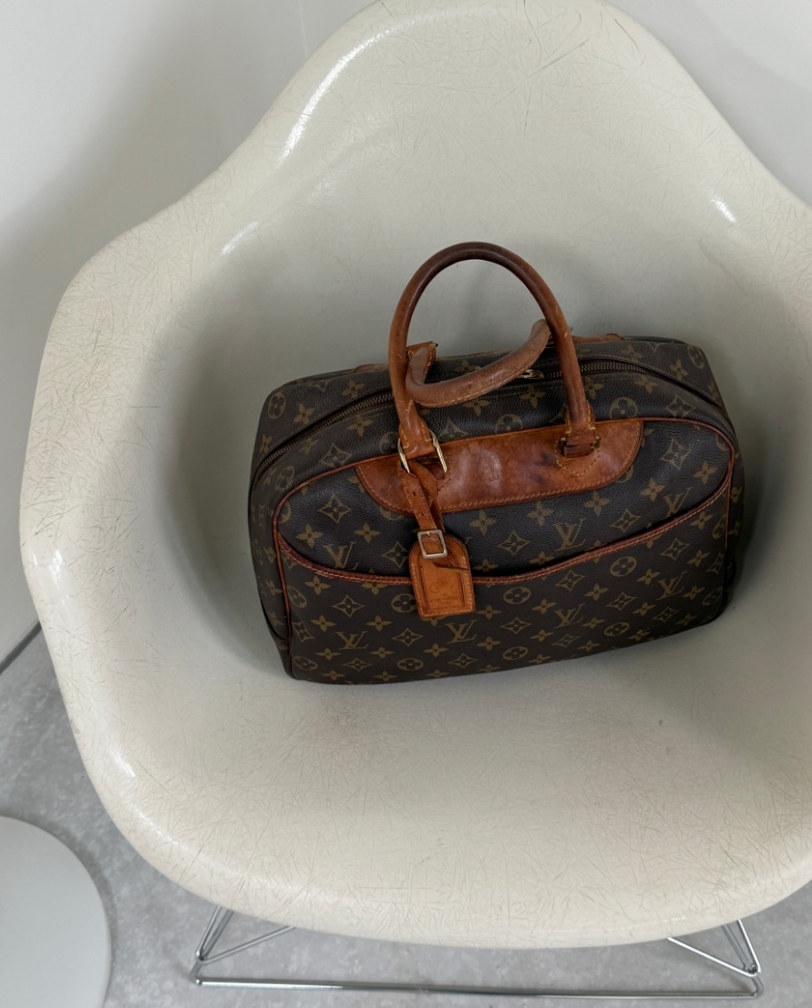 RR ARCHIVE Louis Vuitton Monogram Deauville Bag