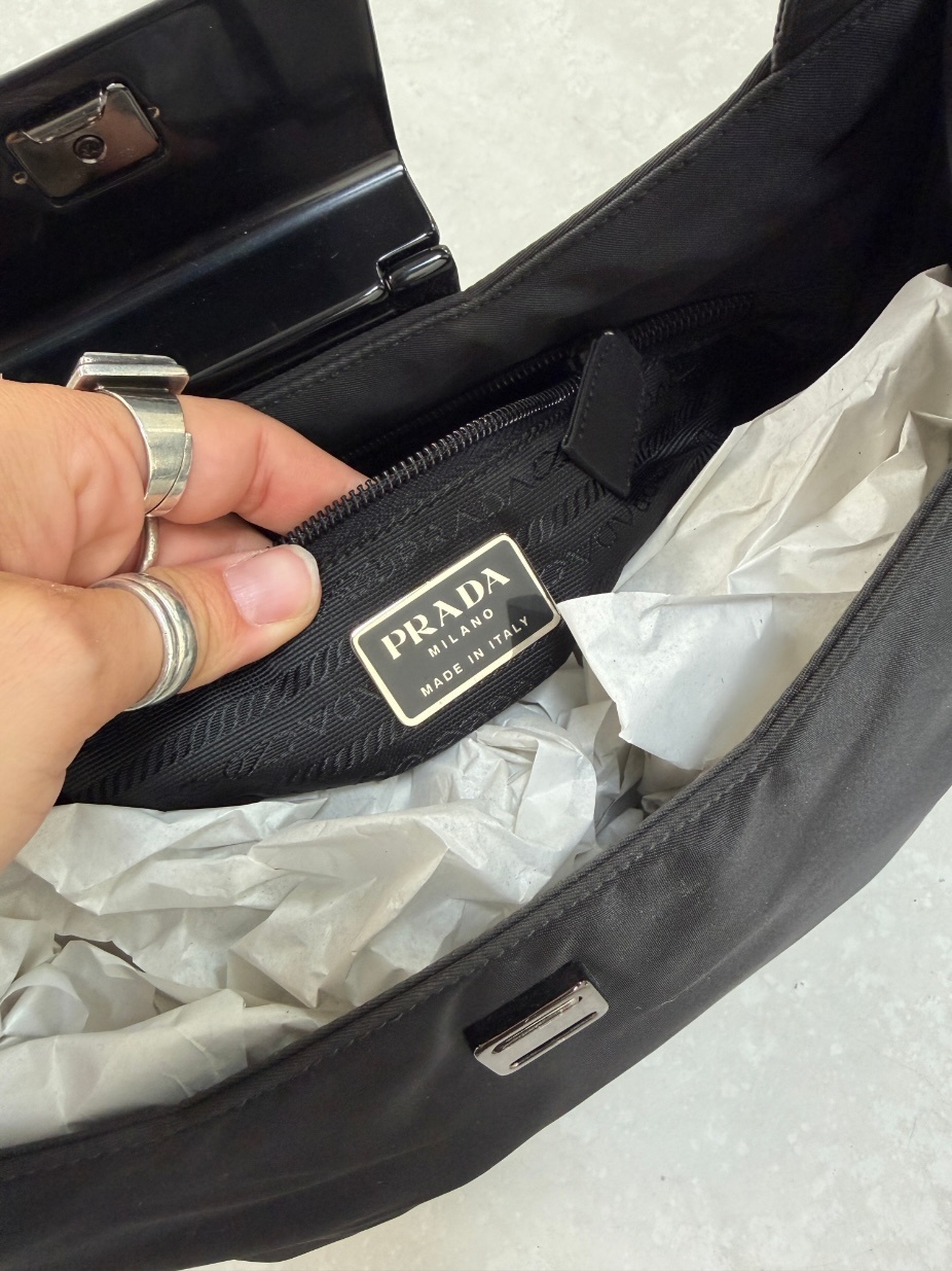 RR ARCHIVE Prada Plexi Closure Shoulder Bag