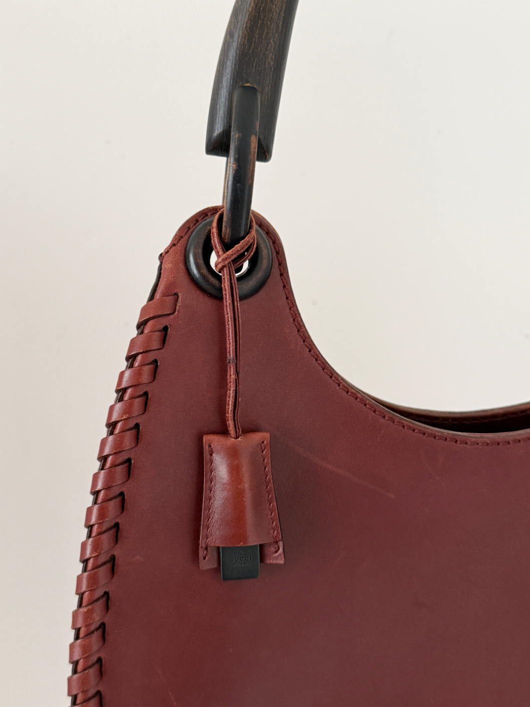 RR ARCHIVE Gucci Leather & Wood Handle Shoulder Bag