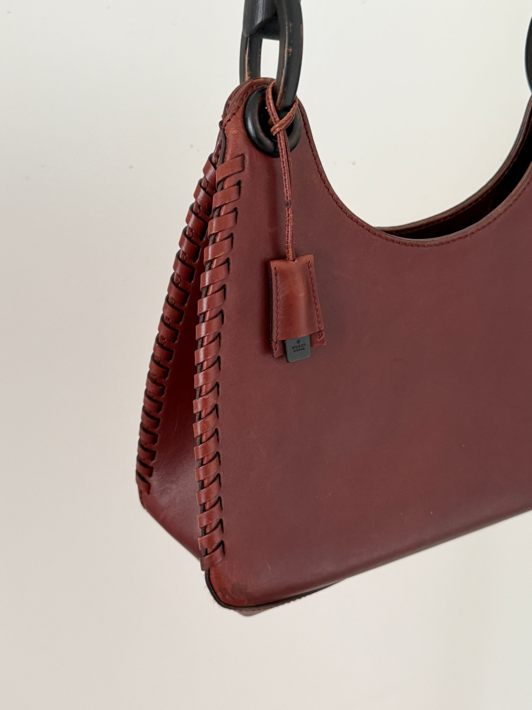 RR ARCHIVE Gucci Leather & Wood Handle Shoulder Bag