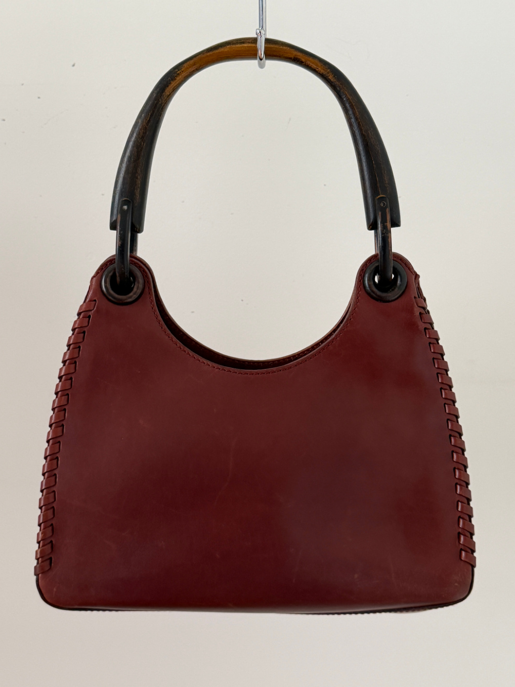 RR ARCHIVE Gucci Leather & Wood Handle Shoulder Bag