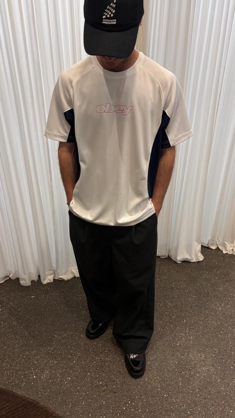 Obey Men Runner Active Tee